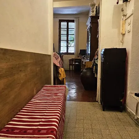 Grand T2 A Deux Pas De La Au Coeur Du Vieux-nice ニース